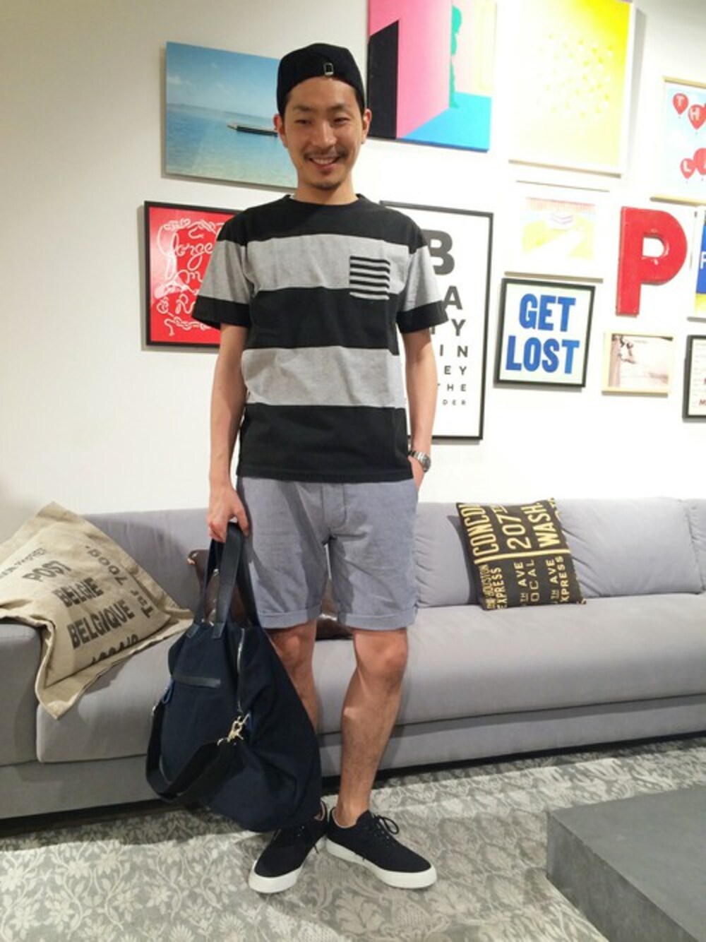 「ボーダー、Tシャツ、ショーツ」｜「GLOBAL WORKの【GLOBALWORK】ワイドボーダーポケT/541947（Tシャツ/カットソー、ブラック系）」を使った、ko-Heyさん（メンズ・174cm）の春コーディネートの1枚目の写真