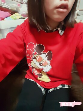 「大学」｜「アイテム（スウェット）」を使った、は る た そさん（レディース・160cm）の冬コーディネート