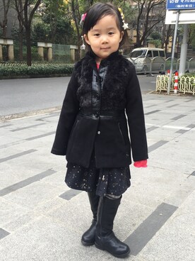 「Guess（ゲス）のアイテム（ダッフルコート）」を使った、chloe_dubiさん（キッズ・110cm）の冬コーディネート