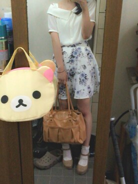 「axes femme（アクシーズファム）のアイテム（ハンドバッグ）」を使った、希望さん（レディース・161cm）の夏コーディネート