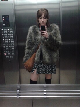「faux fur」｜「アイテム（その他アウター）」を使った、babyyyさん（レディース・157cm）の秋コーディネート