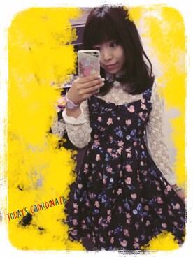 「アイテム（アナログ腕時計、ピンク系）」を使った、小颓女さん（レディース・160cm）の春コーディネート