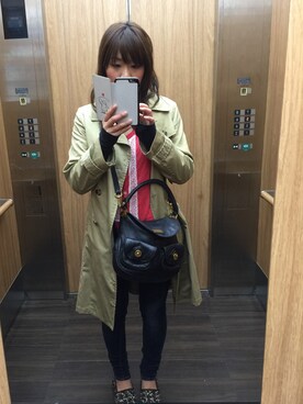 「AS KNOW AS plus（アズノゥアズプラス）のアイテム（トレンチコート）」を使った、陽さん（レディース・160cm）の秋コーディネート