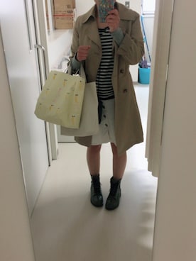 「AS KNOW AS plus（アズノゥアズプラス）のアイテム（トレンチコート）」を使った、陽さん（レディース・160cm）の秋コーディネート