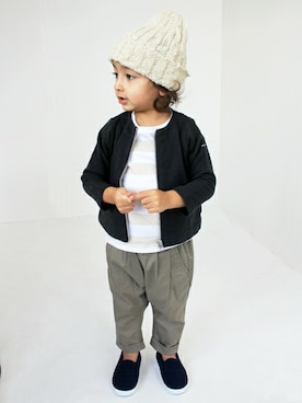 「quoti use fith（クゥオティ　ユース　フィス）のアイテム（ノーカラージャケット）」を使った、COMECHATTO&CLOSETさん（キッズ・90cm）の冬コーディネート
