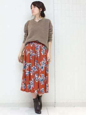 「Vネック」｜maiさん（レディース・158cm）の秋コーディネート