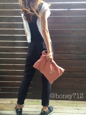 「OLD NAVY（オールドネイビー）のアイテム（Tシャツ/カットソー、ホワイト系）」を使った、honey.さん（レディース・168cm）の夏コーディネート