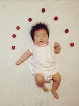 「PETIT BATEAU（プチバトー）のアイテム（つなぎ/オールインワン）」を使った、mimo  mitoさん（キッズ・60cm）の夏コーディネート