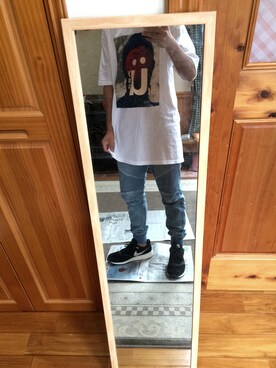 「STUSSY（ステューシー）のアイテム（Tシャツ/カットソー、ホワイト系）」を使った、ゆーだいさん（メンズ・167cm）の夏コーディネート