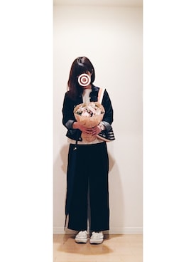 「Johanna Gullichsen」｜「アイテム（ジャケット/アウター）」を使った、yucaさん（レディース・157cm）の春コーディネート