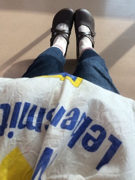 「BIRKENSTOCK（ビルケンシュトック）のアイテム（サンダル、ブラウン系）」を使った、canaさん（レディース）の秋コーディネート