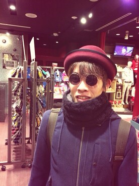 「glamb（グラム）のTrindle hat（ハット、レッド系）」を使った、sakk!yさん（メンズ・166cm）の春コーディネート