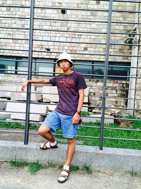 何俊寬さんのコーディネート