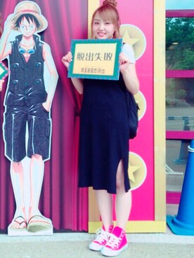 「CONVERSE（コンバース）のアイテム（スニーカー、レッド系）」を使った、きゃほたさん（レディース・168cm）の夏コーディネート