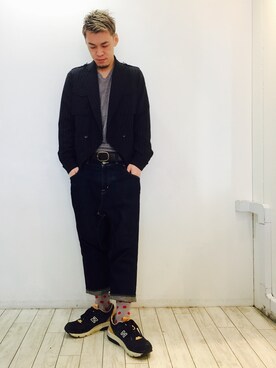 「美容室」｜「アイテム（その他アウター）」を使った、こいけやすともさん（メンズ・175cm）の春コーディネート