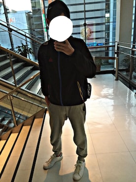 「CHUMS（チャムス）のアイテム（ナイロンジャケット）」を使った、Yu-toさん（メンズ・178cm）の冬コーディネート