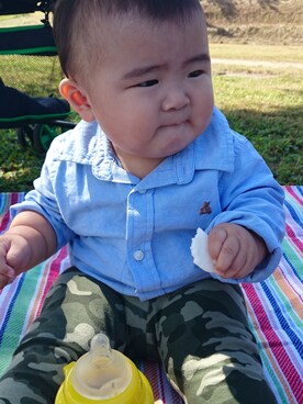 「gapbabyのアイテム（シャツ/ブラウス、ブルー系）」を使った、AI♡AKIRAさん（レディース・158cm）の秋コーディネート