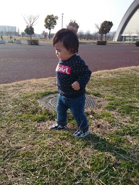 「x-girl stageのアイテム（パーカー、ブラック系）」を使った、AI♡AKIRAさん（レディース・158cm）の春コーディネート