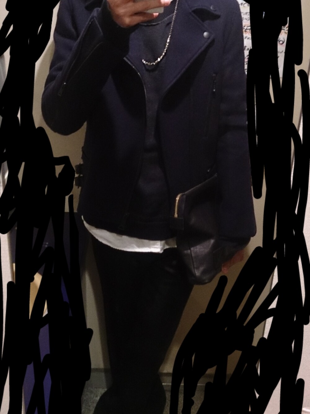 「JOHN LAWRENCE SULLIVAN、SRIVER、cornelian taurus by daisuke iw、Ann Demeulemeester」｜「JOHN LAWRENCE SULLIVANのアイテム（ライダースジャケット、ブルー系）」を使った、悠介さん（メンズ・170cm）の秋コーディネートの1枚目の写真