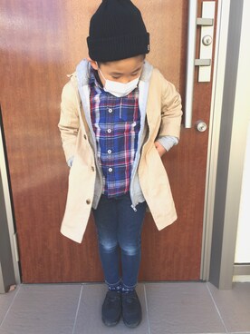 「BEAMS（ビームス）のアイテム（トレンチコート）」を使った、yu_d26さん（キッズ・120cm）の春コーディネート