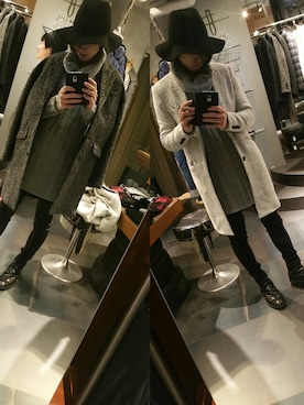「NO ID.（ノーアイディ）のアイテム（チェスターコート）」を使った、宮内駿さん（メンズ・177cm）の冬コーディネート
