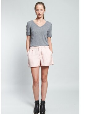 INCUさんのコーディネート