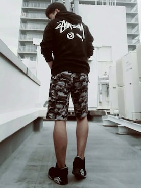 世も末りょうこさんのコーディネート