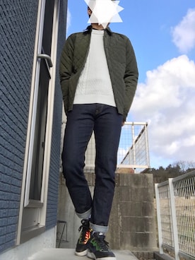 「ロールアップ」｜「アイテム（PC・スマホグッズ/家電）」を使った、安ノブさん（メンズ・177cm）の冬コーディネート