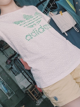 「アイテム（カーゴパンツ、イエロー系）」を使った、xbylbnさん（レディース・160cm）の秋コーディネート