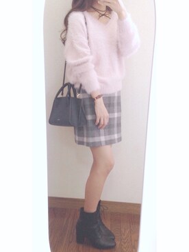 「フェザー」｜「アイテム（腕時計）」を使った、Reinaさん（レディース・157cm）の秋コーディネート