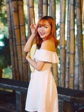 「MONKI（モンキ）のアイテム（クラッチバッグ）」を使った、BaoerTangさん（レディース・158cm）の秋コーディネート