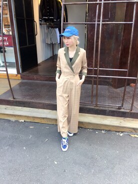 「アイテム（つなぎ/オールインワン、ベージュ系）」を使った、Irisさん（レディース・158cm）の春コーディネート