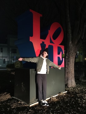 「LOVE」｜「アイテム（ブルゾン）」を使った、潮田あかりさん（レディース・166cm）の冬コーディネート