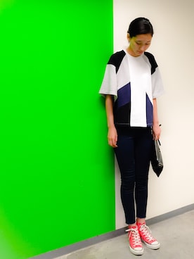 「MSGM（エムエスジーエム）のアイテム」を使った、潮田あかりさん（レディース・166cm）の夏コーディネート