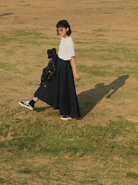 「HANES（ヘインズ）のアイテム（その他アンダーウェア/インナー）」を使った、潮田あかりさん（レディース・166cm）の春コーディネート