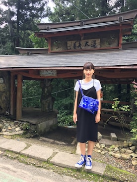 「mame（マメ）のアイテム（バッグ）」を使った、潮田あかりさん（レディース・166cm）の秋コーディネート