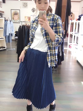 「VAIOUS（バイアス）のアイテム」を使った、momoさん（レディース・162cm）の秋コーディネート