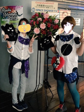 「アイテム（蝶ネクタイ、パープル系）」を使った、hiroさん（レディース・162cm）の秋コーディネート
