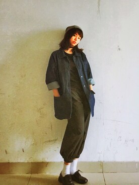 「果核宇宙のアイテム（ジャケット/アウター、ブルー系）」を使った、Kyyyyyylinさん（レディース・162cm）の秋コーディネート