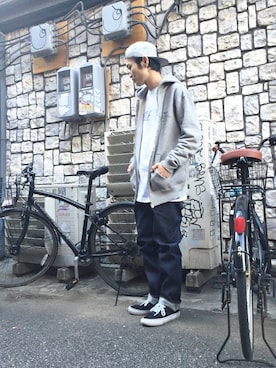 「クリスマス」｜「アイテム（キャップ）」を使った、つるマンさん（メンズ・174cm）の冬コーディネート