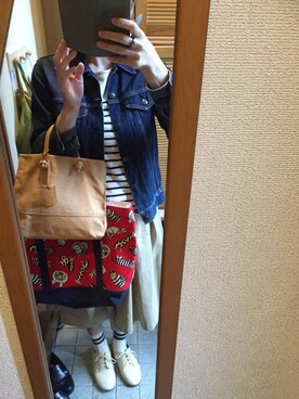 「アイテム（エコバッグ/サブバッグ、レッド系）」を使った、taranさん（レディース・156cm）の春コーディネート