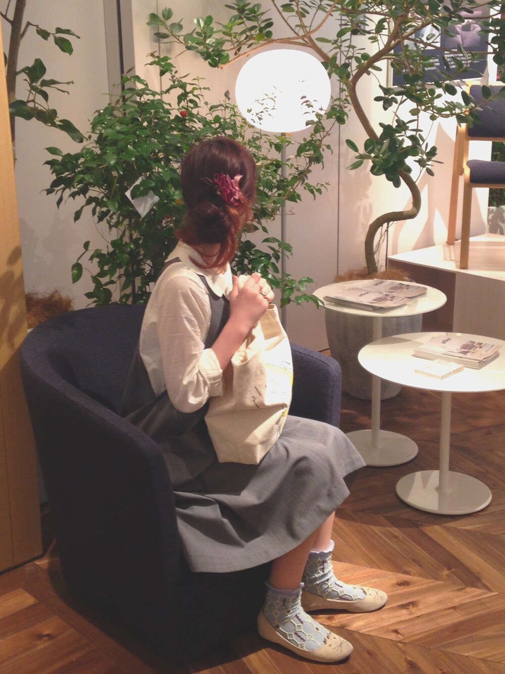 「l'atelier du savonのアイテム（ワンピース、グレー系）」を使った、Cocoさん（レディース・164cm）の冬コーディネートの1枚目の写真