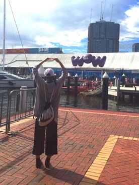 「no brand（ノーブランド）のアイテム（キャップ、ホワイト系）」を使った、mamiさん（レディース・164cm）の春コーディネート
