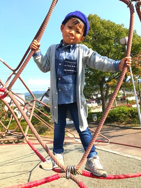 「GU（ジーユー）のアイテム（ニットキャップ/ビーニー、ブルー系）」を使った、RYOchangさん（キッズ・110cm）の秋コーディネート