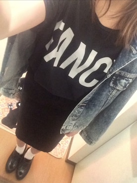 「ブラック×ホワイト」｜「アイテム（デニムジャケット）」を使った、Y...さん（レディース・157cm）の春コーディネート