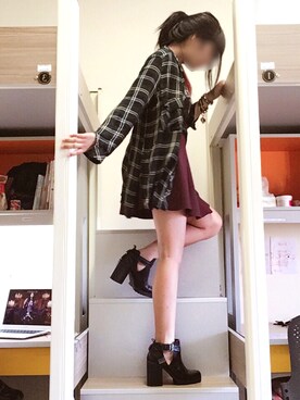 「PULL&BEAR（プルアンドベア）のアイテム（ブーティ）」を使った、yumi さん（レディース・157cm）の秋コーディネート