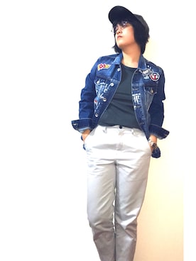 「VERSACE（ヴェルサーチ）のアイテム（アナログ腕時計）」を使った、C.V.さん（レディース・165cm）の秋コーディネート