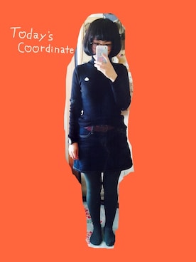 「黒タートルネック」｜「アイテム（アナログ腕時計）」を使った、NANAEさん（レディース・154cm）の秋コーディネート
