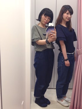 「お揃いコーデ」｜「アイテム（アクセサリー）」を使った、NANAEさん（レディース・155cm）の夏コーディネート