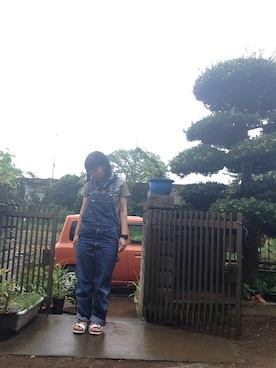 「雨」｜「アイテム（サロペット/オーバーオール）」を使った、NANAEさん（レディース・155cm）の夏コーディネート